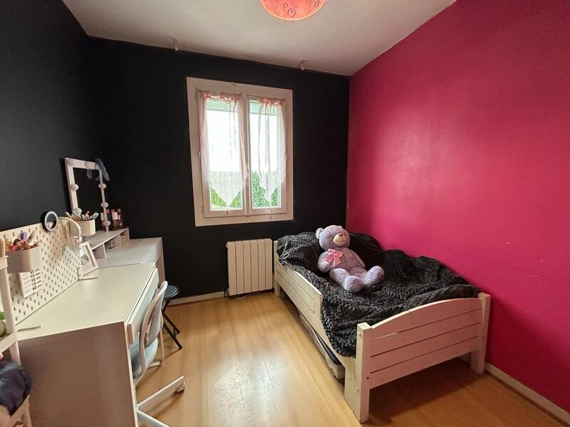 Maison - 95 m² - 4 pièces