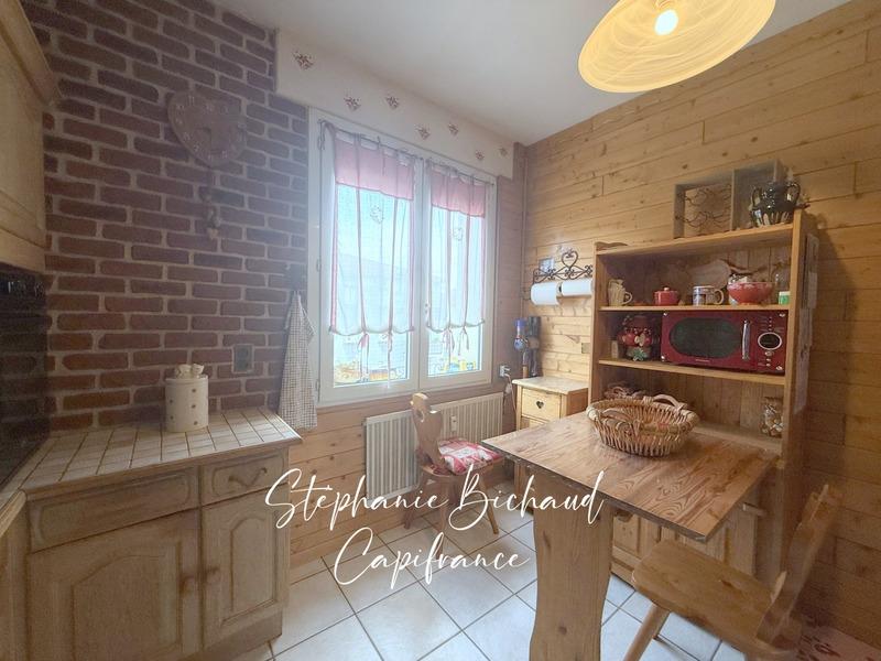 Appartement - 77 m² - 3 pièces