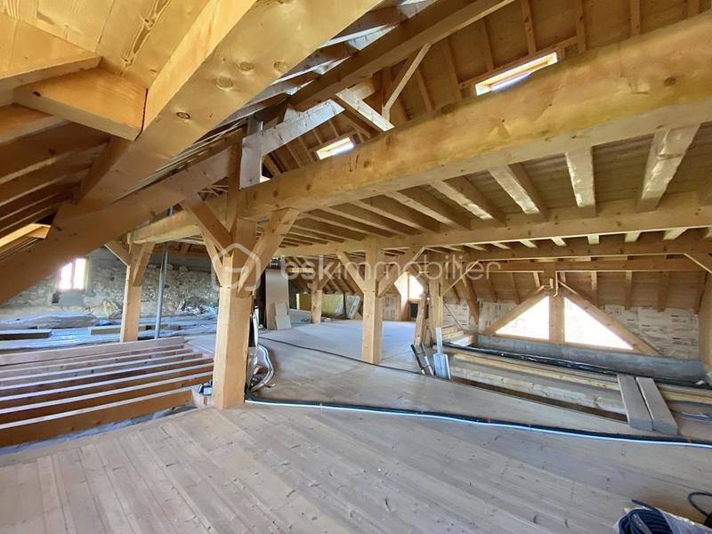 Propriété - 450 m² - 10 pièces