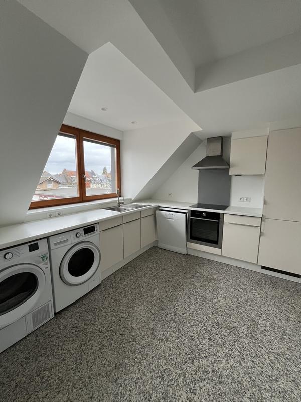 Appartement - 145 m² - 5 pièces