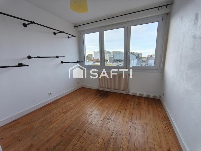Appartement - 104 m² - 6 pièces