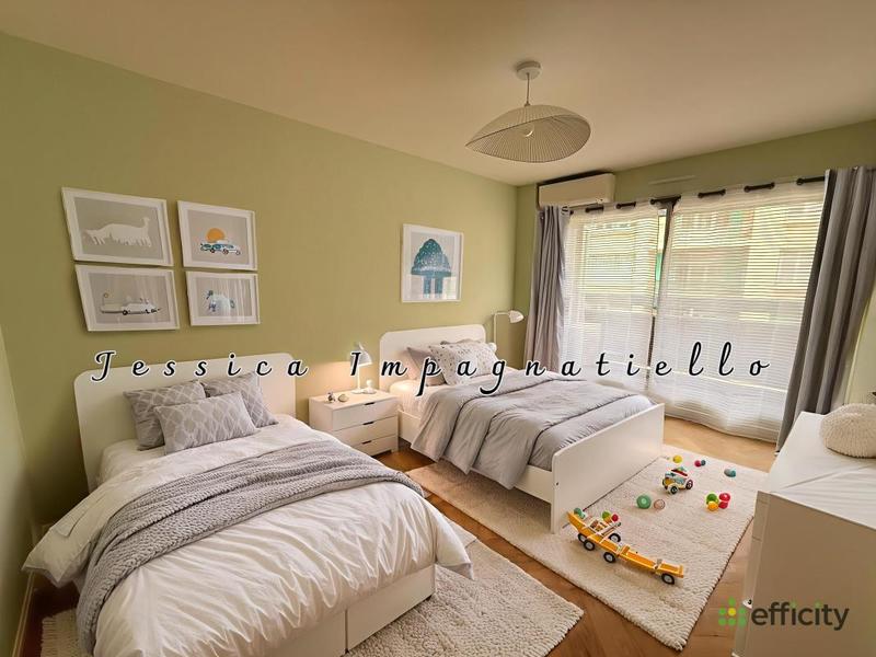 Appartement - 104 m² - 4 pièces