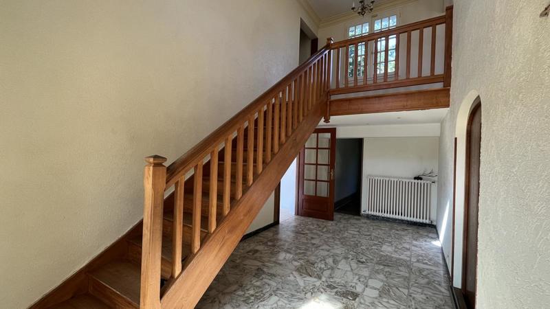 Maison - 200 m² - 7 pièces