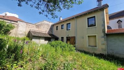 Maison traditionnelle - 81 m² - 4 pièces