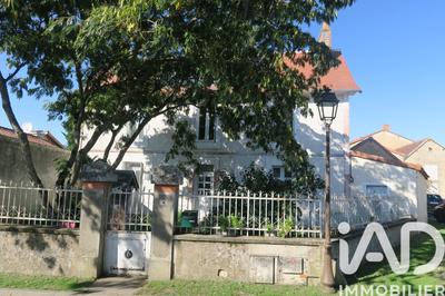 Maison - 150 m² - 7 pièces