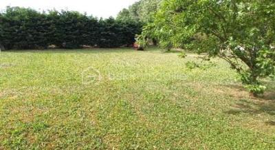 Terrain constructible - 496 m²
