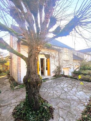 Maison - 106 m² - 5 pièces