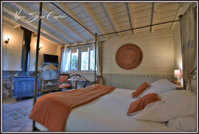 Maison de maîtres - 360 m² - 10 pièces