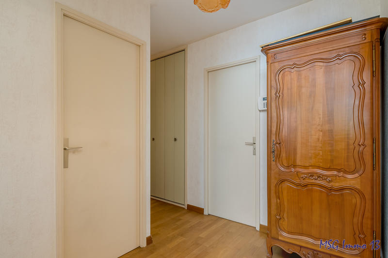 Appartement - 82 m² - 3 pièces