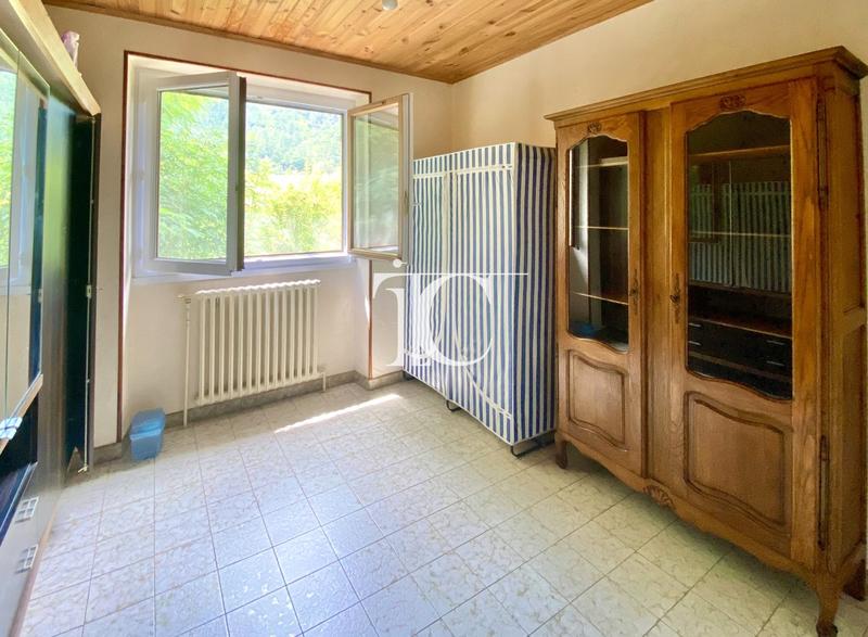 Maison - 76 m² - 5 pièces
