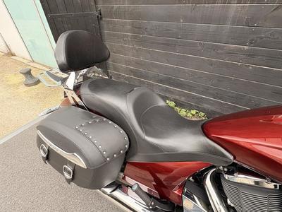 Victory Motorcycles Crossroads Standard