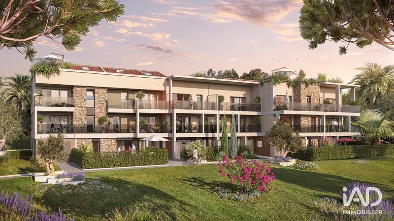 Appartement - 80 m² - 3 pièces