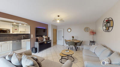 Appartement - 96 m² - 5 pièces