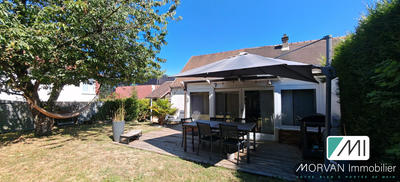 Maison - 100 m² - 5 pièces