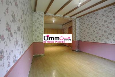 Maison traditionnelle - 152 m² - 6 pièces