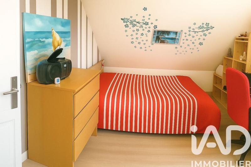 Maison - 191 m² - 6 pièces