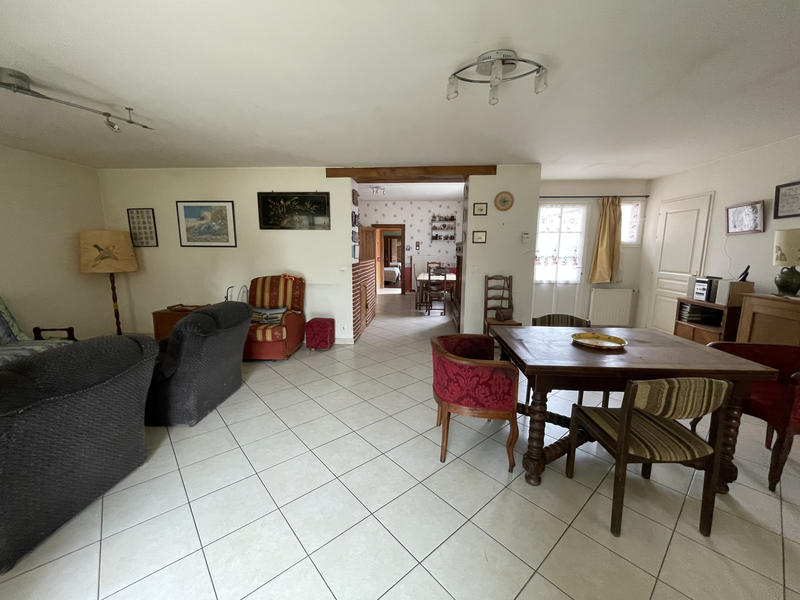 Maison - 177 m² - 7 pièces