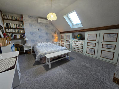 Maison - 142 m² - 6 pièces