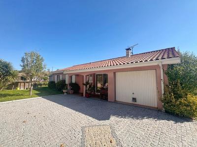 Villa - 100 m² - 6 pièces