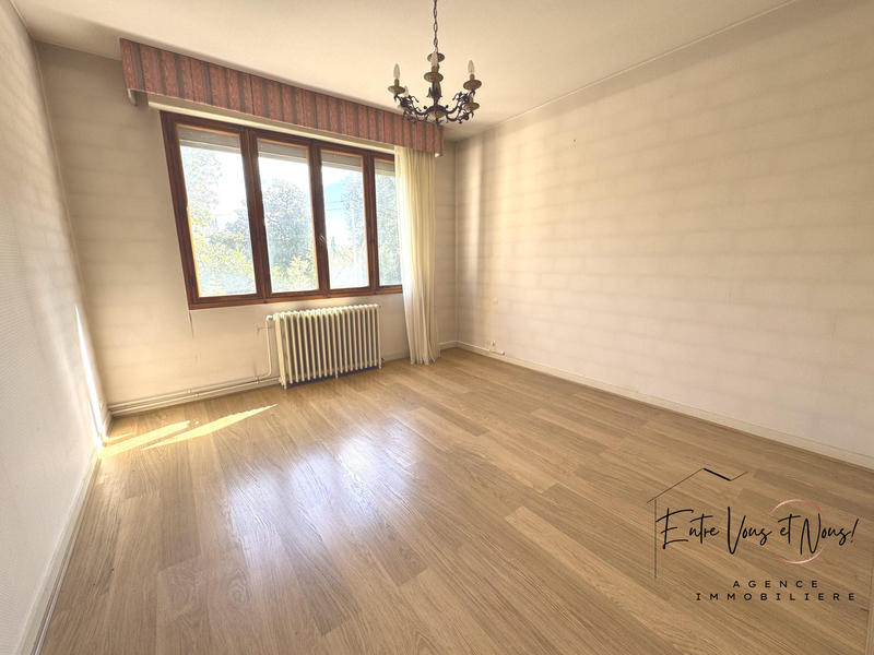 Maison - 163 m² - 5 pièces