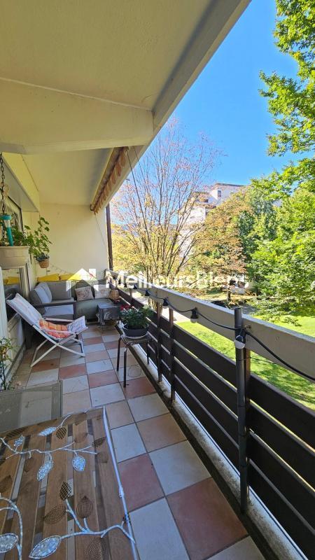 Appartement - 82 m² - 4 pièces