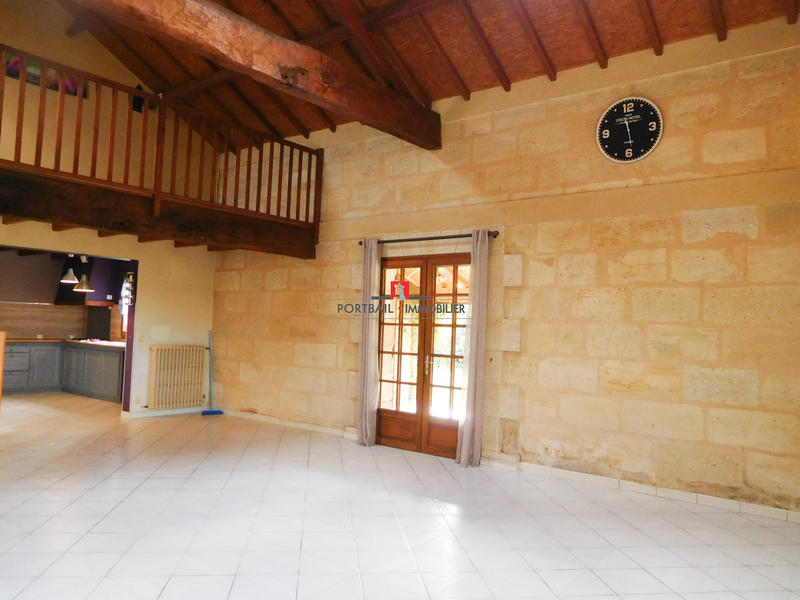 Appartement - 146 m² - 5 pièces