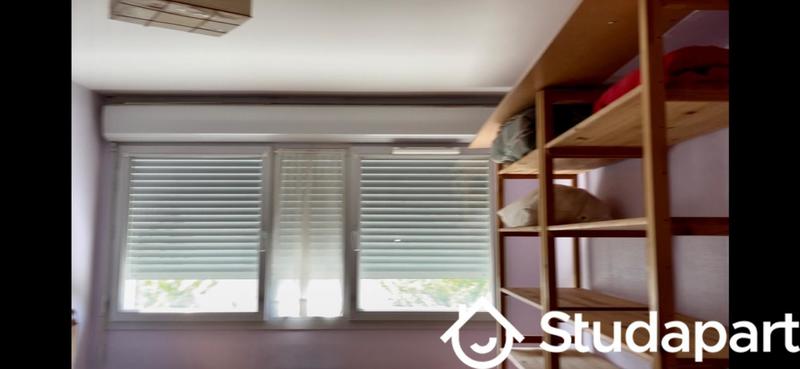 Chambre - 12 m² - 1 pièce