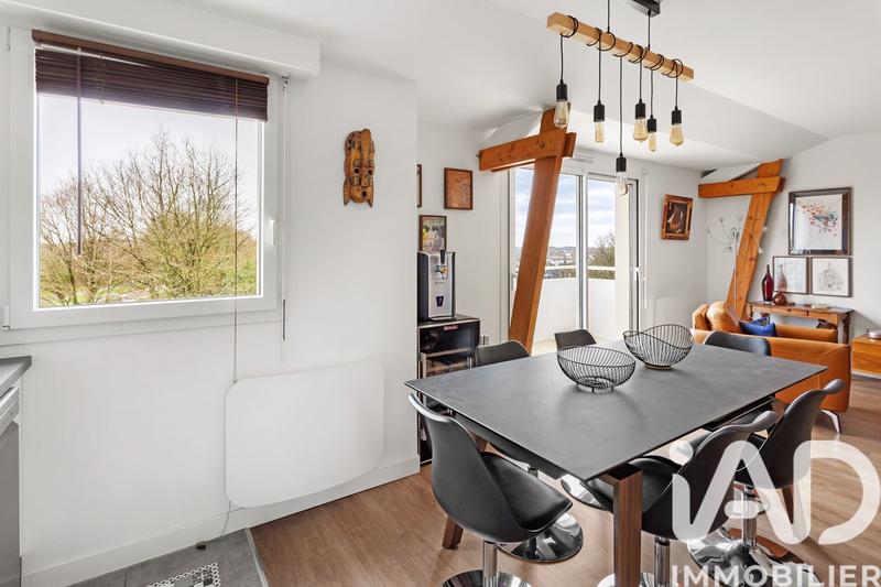 Appartement - 80 m² - 5 pièces