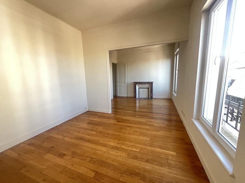 Appartement - 61 m² - 2 pièces