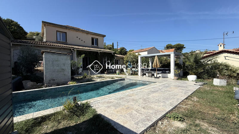 Maison - 168 m² - 6 pièces