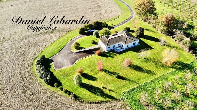 Villa - 188 m² - 6 pièces