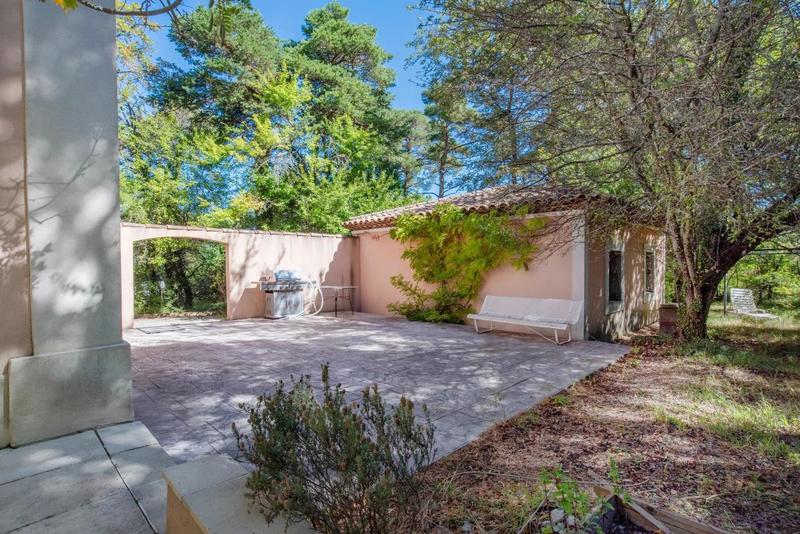 Mas - 162 m² - 10 pièces