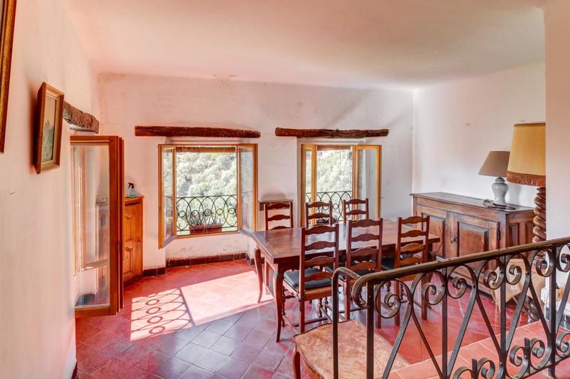 Appartement - 98 m² - 3 pièces