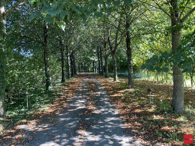 Manoir - 475 m² - 8 pièces