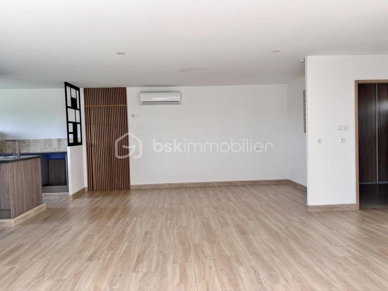 Pavillon - 101 m² - 6 pièces