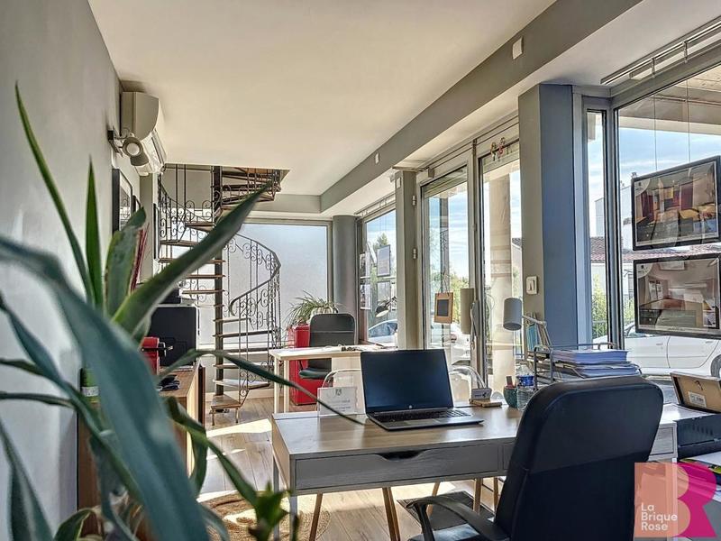 Local commercial - 12 m² - 2 pièces