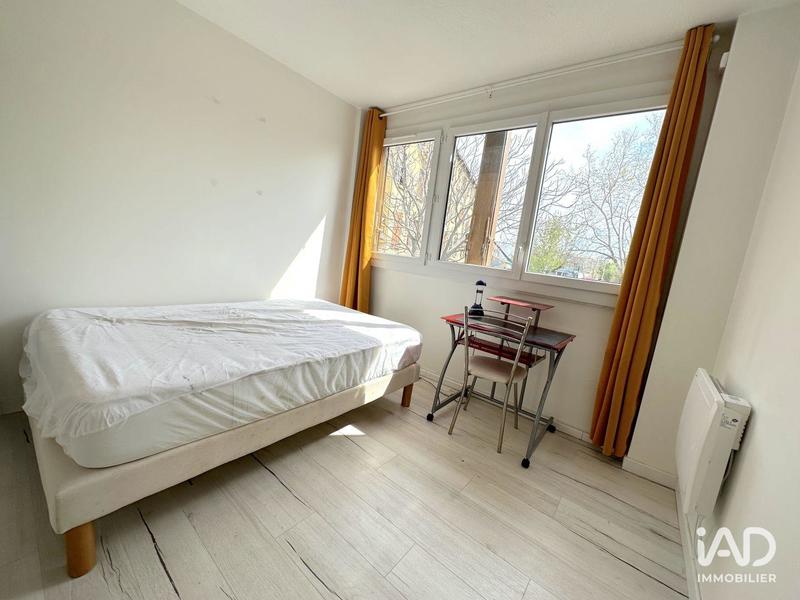 Appartement - 80 m² - 2 pièces