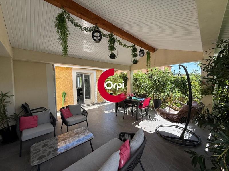 Maison - 160 m² - 5 pièces