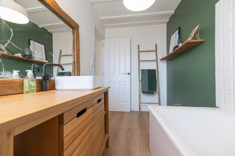 Maison - 96 m² - 4 pièces