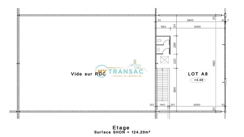 Local d'activités - 521 m²