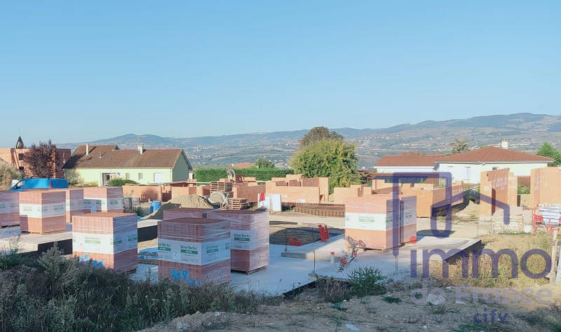 Maison - 91 m² - 4 pièces