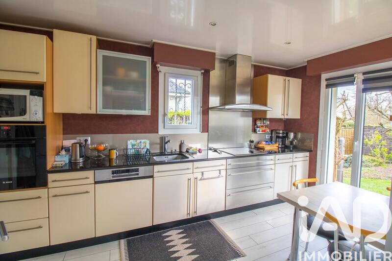 Maison - 145 m² - 7 pièces