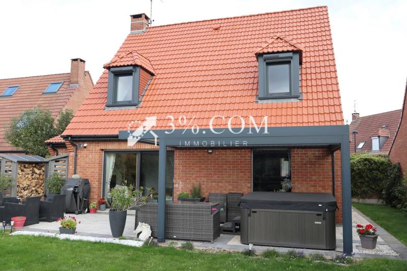 Maison - 101 m² - 5 pièces