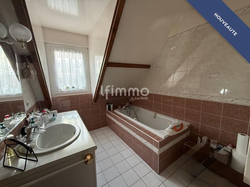 Maison - 106 m² - 5 pièces