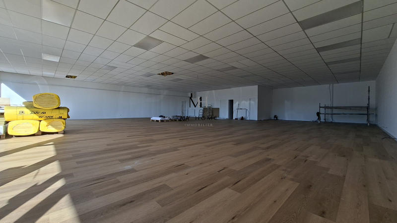 Local commercial - 400 m²