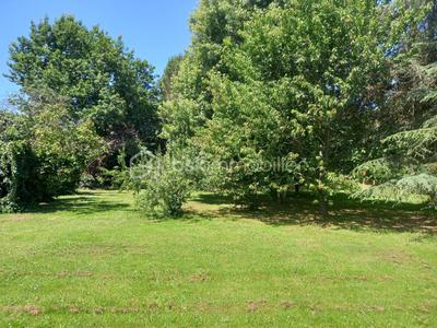 Villa - 180 m² - 8 pièces