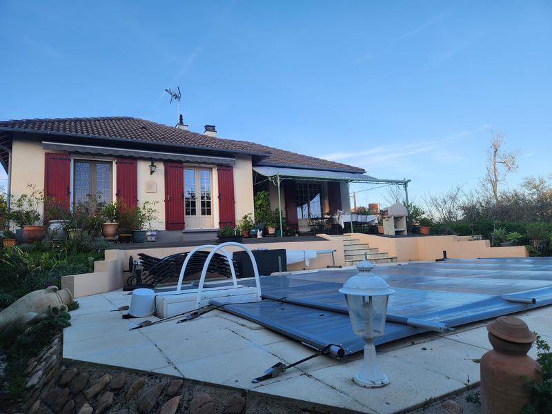 Maison - 104 m² - 5 pièces