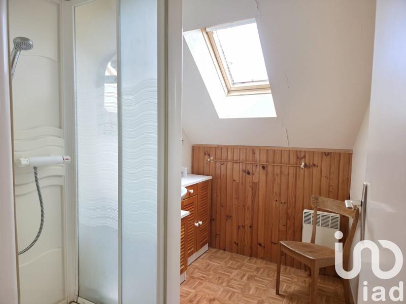 Maison - 223 m² - 7 pièces