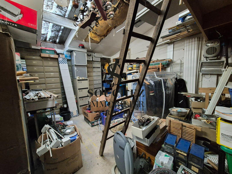 Maison - 180 m² - 5 pièces