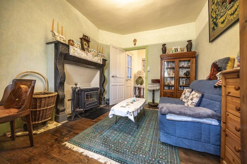 Maison ancienne - 224 m² - 8 pièces